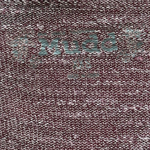 Mudd muted V-neck top with rolled sleeves, size S - Picture 5 of 8